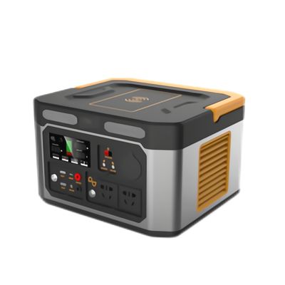 AC Output Voltage 110V / 220V 2000W Portable Solar Power Station For Camping And Home