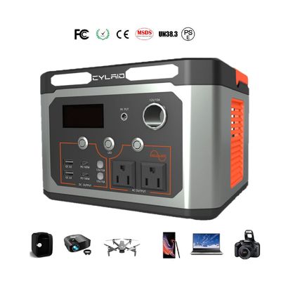 AC Output Voltage 110V / 220V 2000W Portable Solar Power Station For Camping And Home